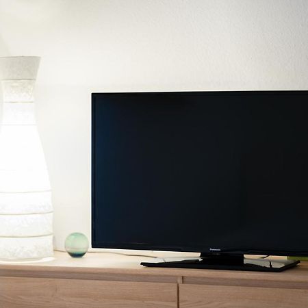 Stay Awesome - Schonfeld Apartment, Netflix Und Kostenloses Parken Kassel Exteriör bild