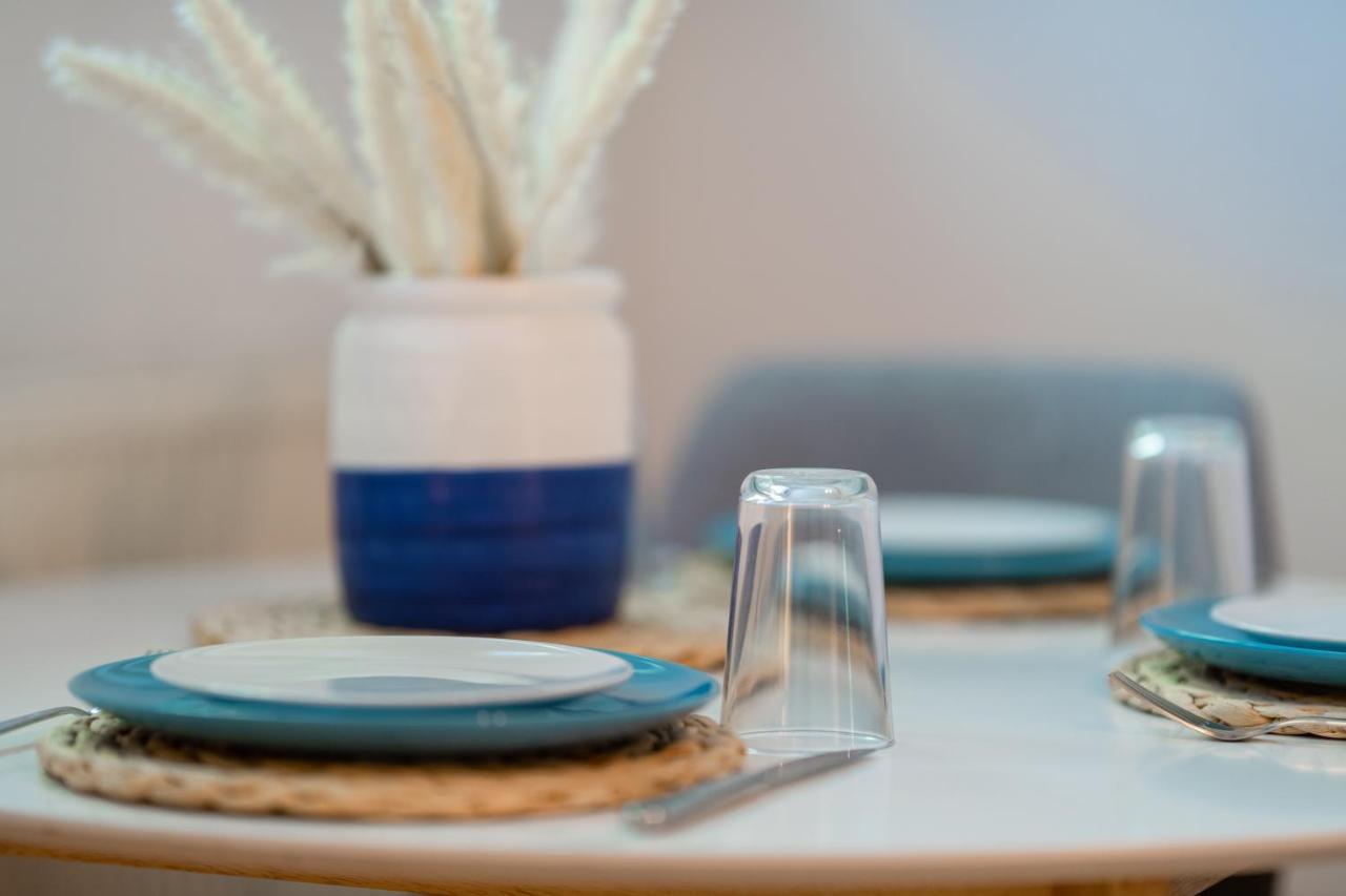Stay Awesome - Schonfeld Apartment, Netflix Und Kostenloses Parken Kassel Exteriör bild